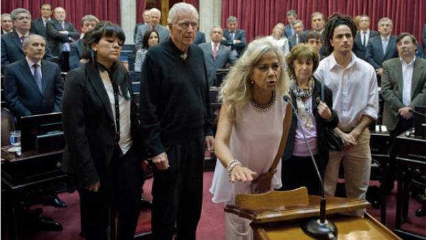 Una dirigenta del MSD juró como Senadora
