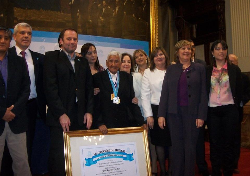 Cámara de Diputados – Distinguieron al «Atleta mas longevo del mundo»