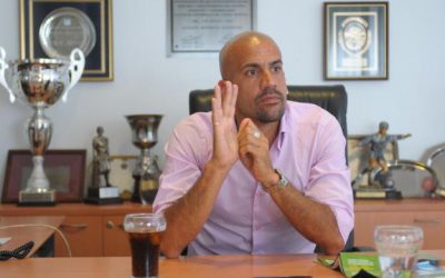 Verón: “Antes que en el fútbol, el Gobierno podría invertir ese dinero en colegios y hospitales”