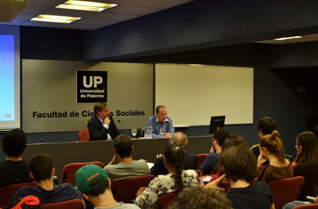 “A partir de los ’70, el deporte dejó de ser deporte”