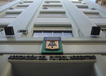 C.A.B.A.: Grandes negocios tras grondonistas y opositores – Pelea por el poder en AFA