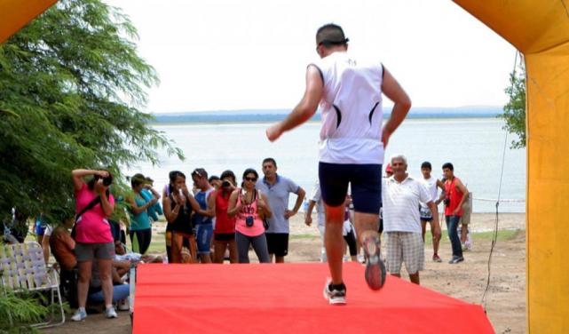 Santiago del Estero: Luis Elizalde se quedó con la primera fecha del triatlón