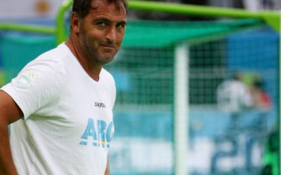 La otra mirada: El «Chapa» Retegui superó un conflicto político y abraza la gloria del hockey