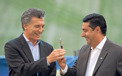 TIENE QUE APROBARLO EL GOBIERNO: Angelici reflotó la idea de habilitar las apuestas online para el fútbol