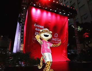 LA FIESTA PUEDE SALIR MUY CARA  —  POR ERNESTO RODRIGUEZ III