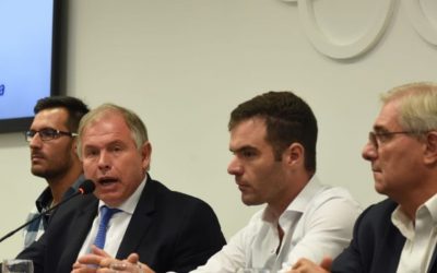 El juego del gran bonete: ¿Yo señor? – Sí señor. – No señor. – Pues entonces ¿Quién lo tiene?… Decreto no usamos