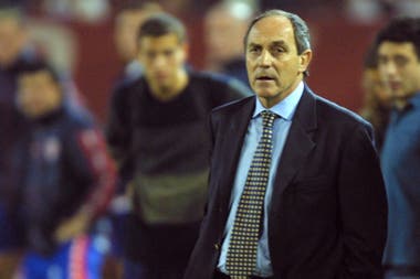 Murió Osvaldo «Chiche» Sosa, «10» ´fino, DT inteligente.