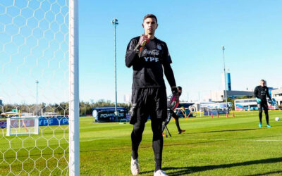 Mar del Plata: Emiliano Martínez y el pibe Buendía, llamados por Scaloni, «piedras preciosas», de la «cantera» del fútbol marplatense