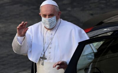 Como buen hincha argentino – El Papa está alegre por los triunfos de Argentina e Italia en las copas