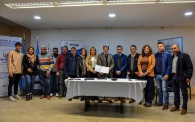 Firman un convenio por los niños