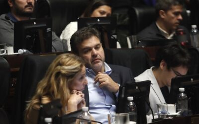 La Coalición busca duplicar el impuesto a las apuestas online y preocupa a Cristóbal y Angelici